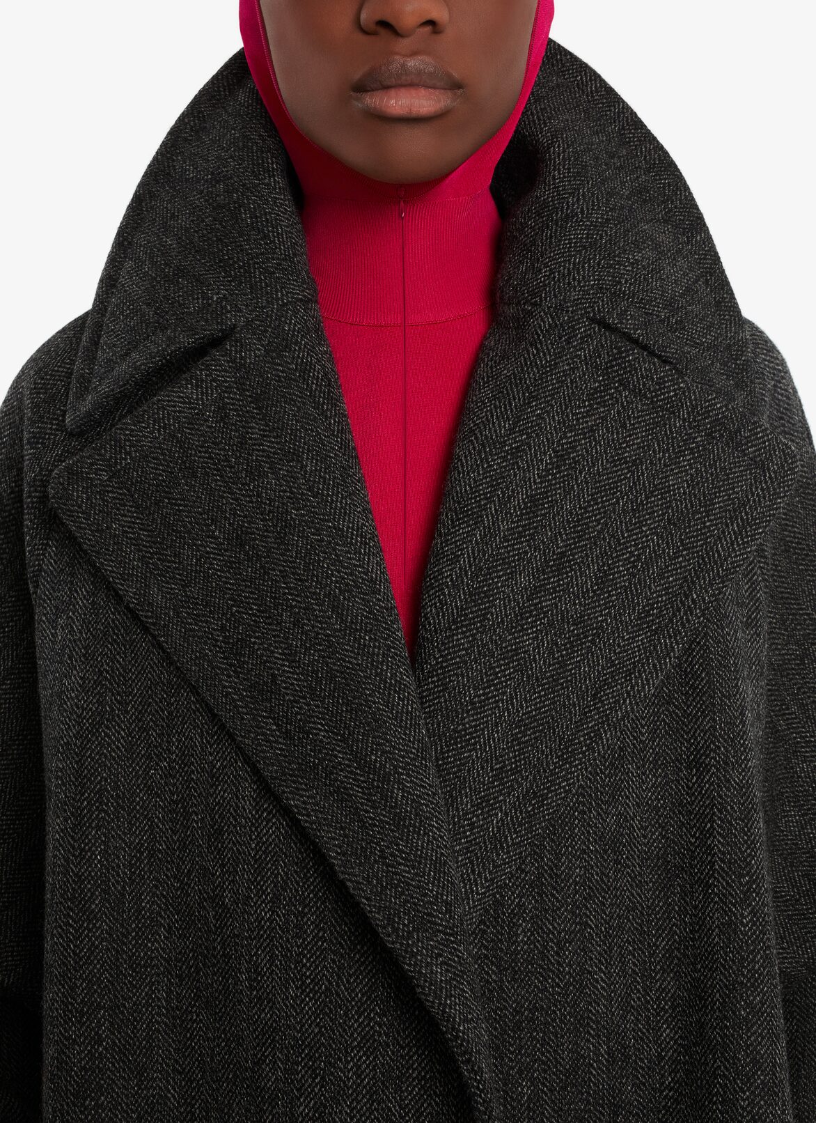 OVERSIZED BELTED MID-LENGTH COAT ALAÏA DARK GREY OVERSIZED BELTED MID-LENGTH COAT